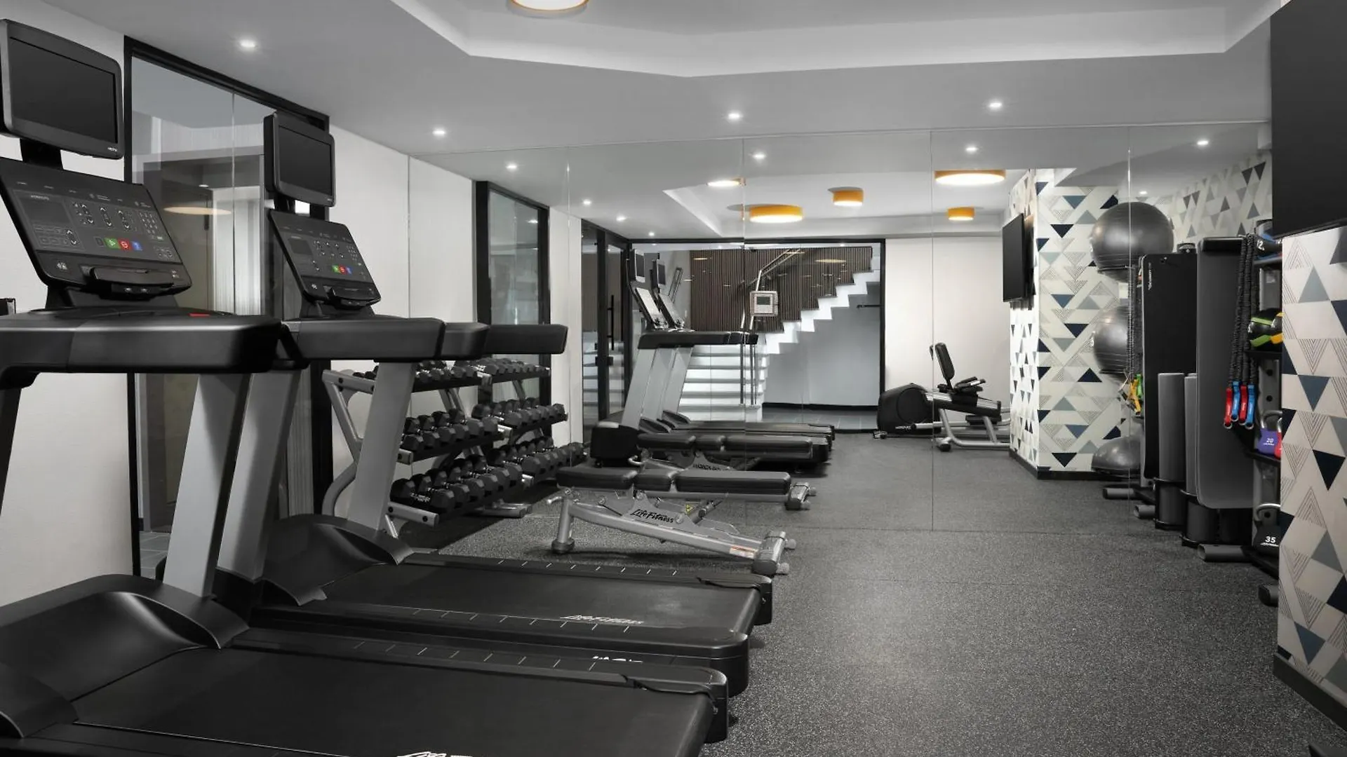 Hotel Springhill Suites By Marriott New York Manhattan Times Square